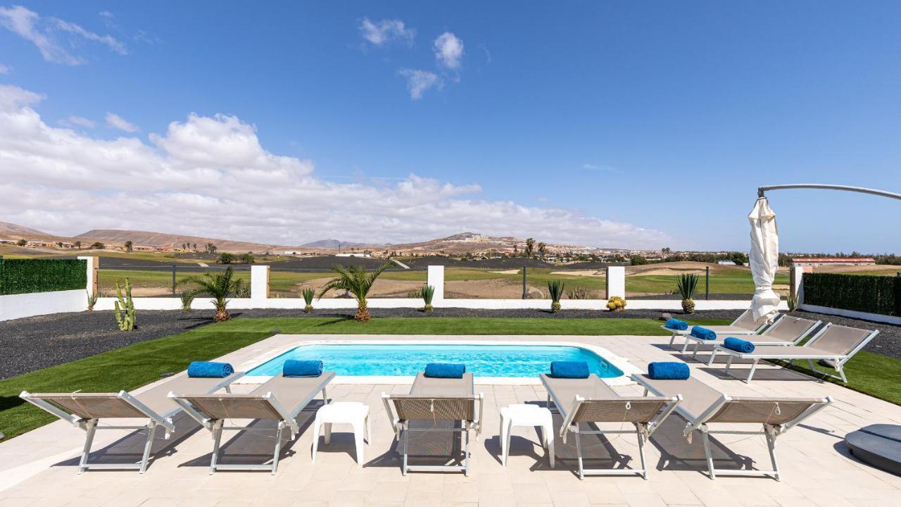 Luxury Villa Cindy Caleta De Fuste Exterior photo