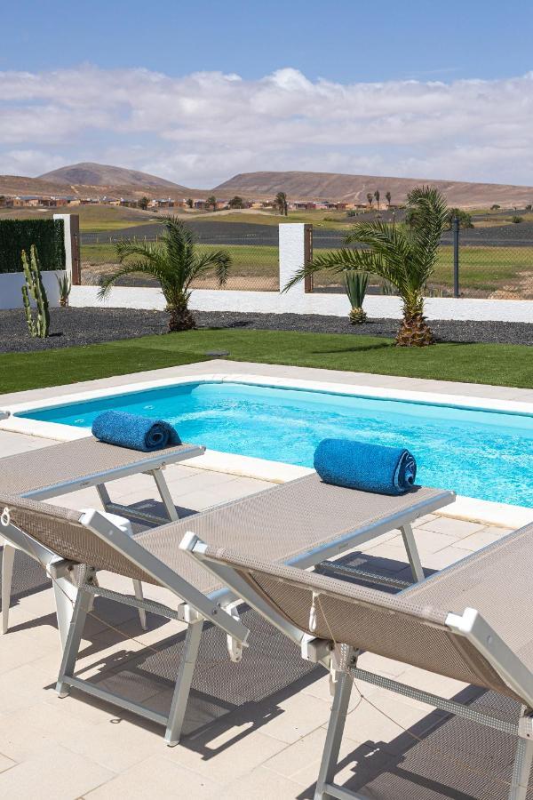 Luxury Villa Cindy Caleta De Fuste Exterior photo