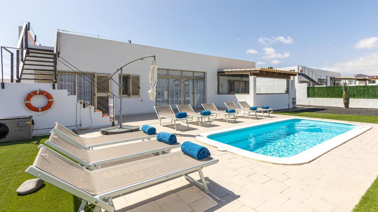 Luxury Villa Cindy Caleta De Fuste Exterior photo
